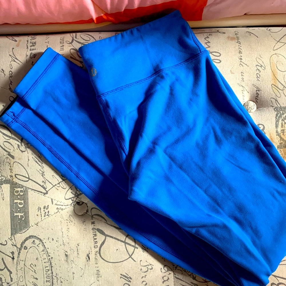 Lululemon leggings- size 4 - blue - worn